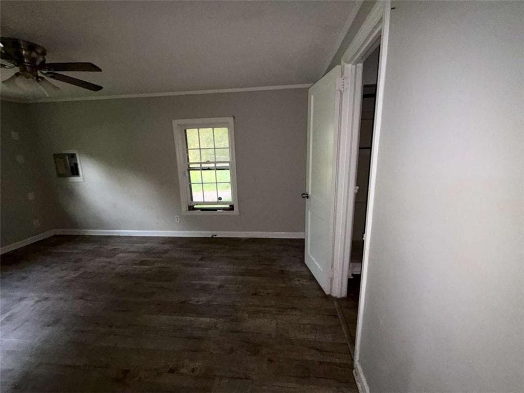 3 bedroom, 2 bathroom, 1,332 sq ft single family residence for sale at 980 Curry Place, Macon, GA 31211 — photo 3