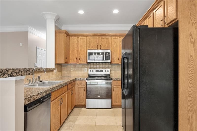 3 bedroom, 3 bathroom, 1,683 sq ft townhouse for rent at 3194 Cedar Glade Lane 3194, Buford, GA 30519 for $1,850 a month — photo 10
