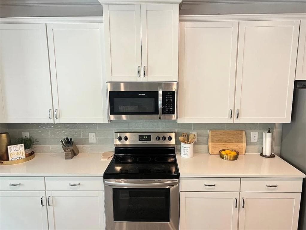 4 bedroom, 3 bathroom, 2,600 sq ft single family residence for sale at 5290 Burrus Lane, Mableton, GA 30126 — photo 3