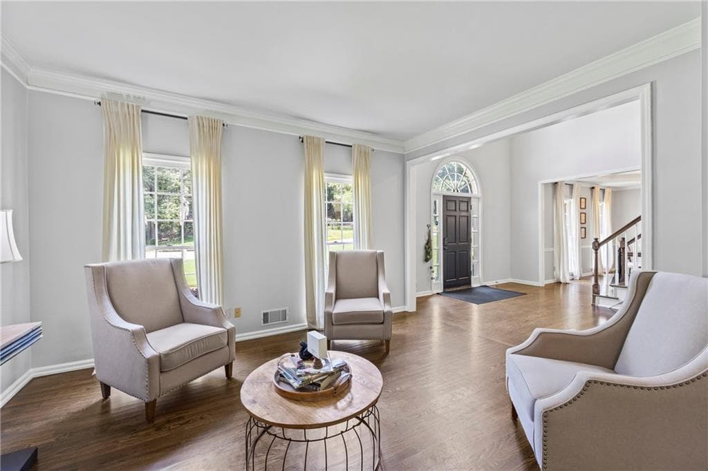 5 bedroom, 3 bathroom, 3,436 sq ft single family residence for sale at 2500 Ashbourne Drive, Lawrenceville, GA 30043 — photo 9
