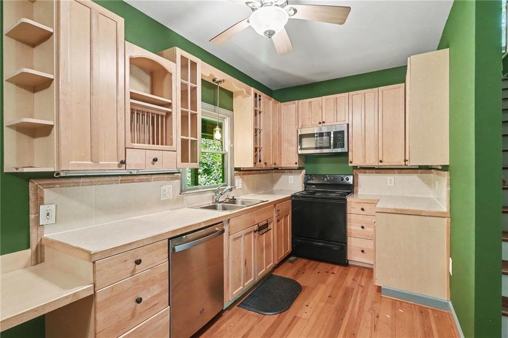 3 bedroom, 4 bathroom, 2,638 sq ft single family residence for sale at 190 Poplar Drive, Jasper, GA 30143 — photo 10