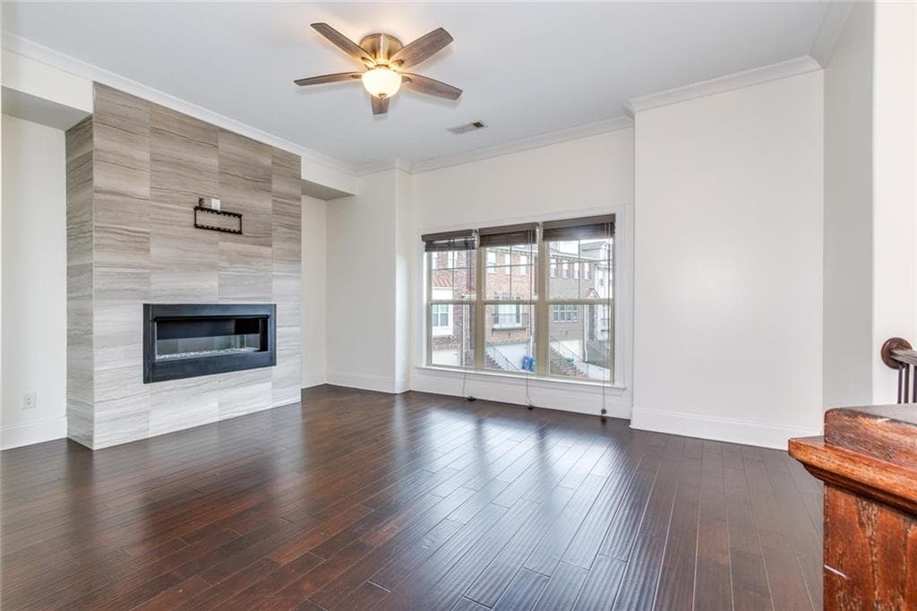 3 bedroom, 4 bathroom, 2,044 sq ft townhouse under contract at 1953 Townsend Court, Atlanta, GA 30329 — photo 5