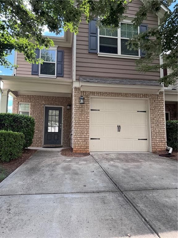 3 bedroom, 3 bathroom, 1,774 sq ft townhouse for rent at 2670 Maple Leaf Terrace, Cumming, GA 30041 for $2,200 a month — photo 2