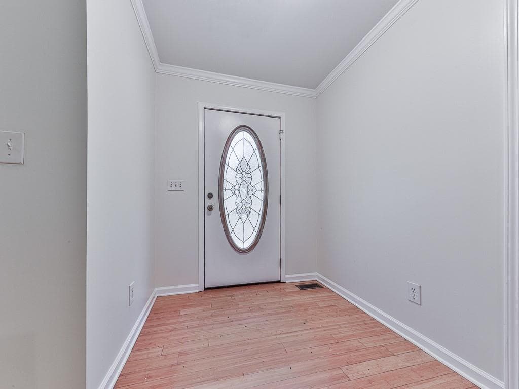 3 bedroom, 2 bathroom, 1,420 sq ft single family residence for sale at 4211 Rose Trail, Acworth, GA 30102 — photo 5