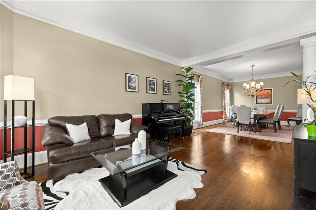 5 bedroom, 5 bathroom, 5,235 sq ft single family residence for sale at 8925 Pinehurst Cove, Duluth, GA 30097 — photo 4