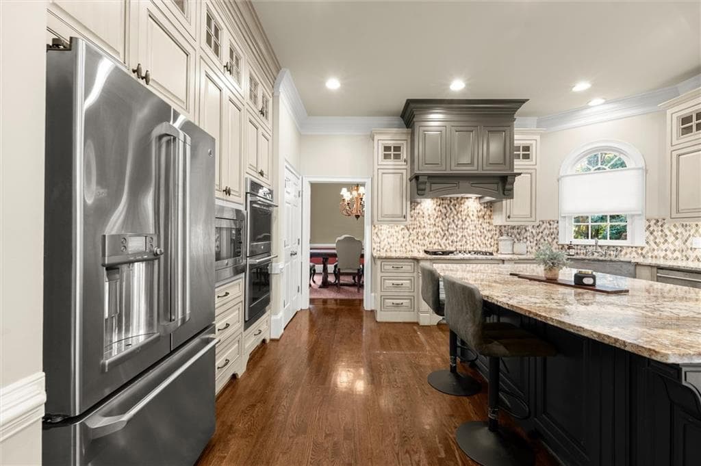 5 bedroom, 5 bathroom, 5,235 sq ft single family residence for sale at 8925 Pinehurst Cove, Duluth, GA 30097 — photo 8