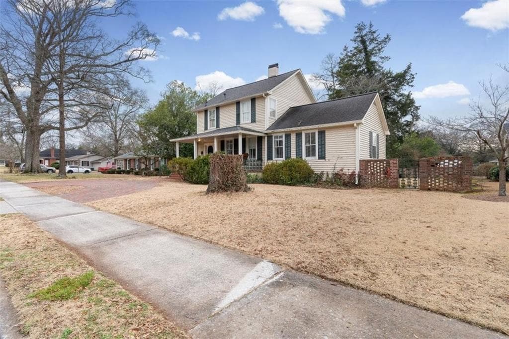 5 bedroom, 3 bathroom, 2,946 sq ft single family residence for sale at 311 N College Street, Cedartown, GA 30125 — photo 4