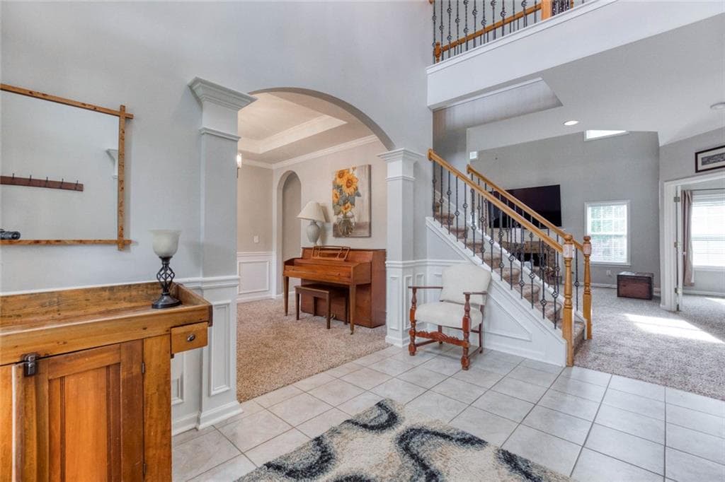 4 bedroom, 4 bathroom, 4,097 sq ft single family residence for sale at 1017 Panoramic Pointe, Buford, GA 30518 — photo 7