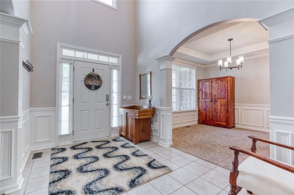 4 bedroom, 4 bathroom, 4,097 sq ft single family residence for sale at 1017 Panoramic Pointe, Buford, GA 30518 — photo 8