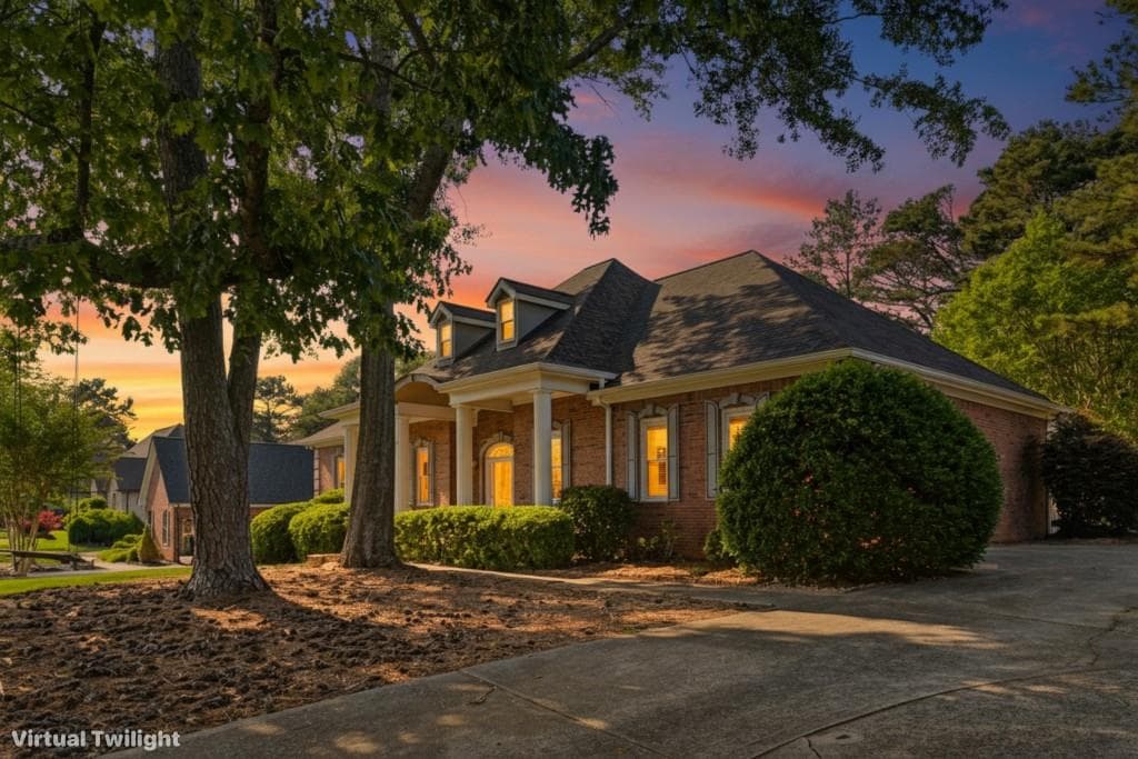 4 bedroom, 4 bathroom, 4,088 sq ft single family residence for sale at 2755 Napa Vlly, Cumming, GA 30041 — photo 2