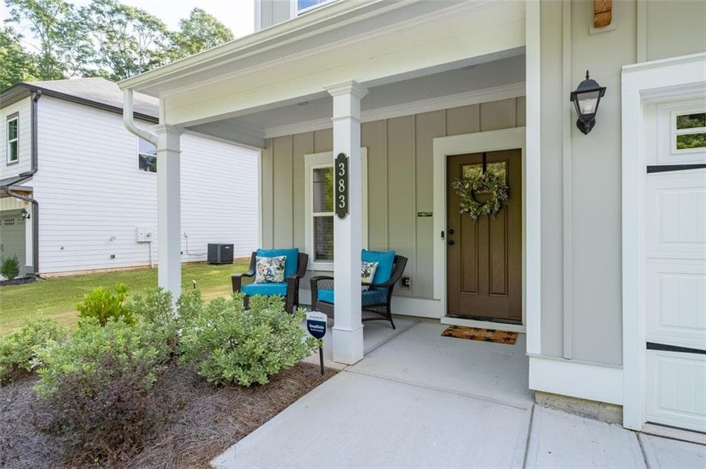 4 bedroom, 3 bathroom, 2,053 sq ft single family residence for sale at 383 Morgan Road, Carrollton, GA 30116 — photo 2