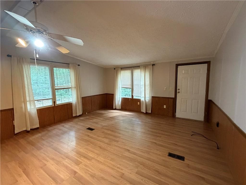 3 bedroom, 2 bathroom, 1,782 sq ft single family residence for sale at 4131 Tribble Road, Cumming, GA 30028 — photo 4