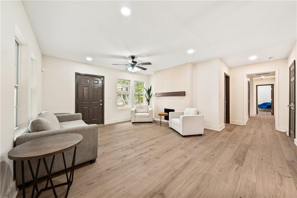 3 bedroom, 3 bathroom, 1,888 sq ft single family residence for sale at 2949 Pearl Street, East Point, GA 30344 — photo 2