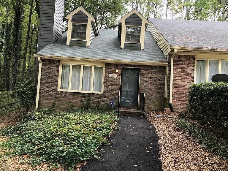 2 bedroom, 2 bathroom, 1,320 sq ft home for sale at 7090 Williamsburg Drive, Riverdale, GA