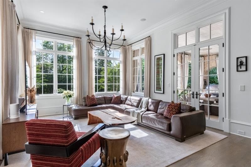 7 bedroom, 11 bathroom, 11,265 sq ft single family residence under contract at 4010 Powers Ferry, Atlanta, GA 30342 — photo 8