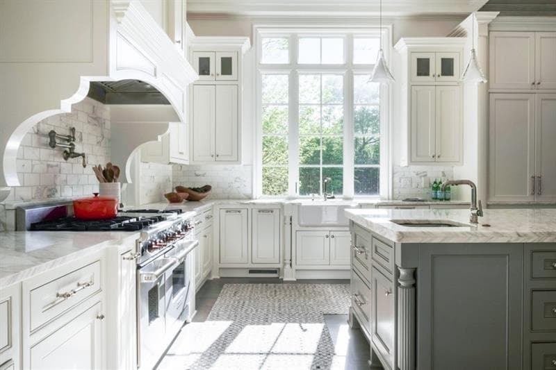 7 bedroom, 11 bathroom, 11,265 sq ft single family residence under contract at 4010 Powers Ferry, Atlanta, GA 30342 — photo 4
