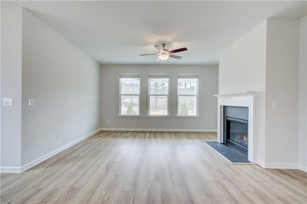 4 bedroom, 3 bathroom, 2,782 sq ft single family residence for sale at 2495 Dixon Place, Lawrenceville, GA 30045 — photo 10
