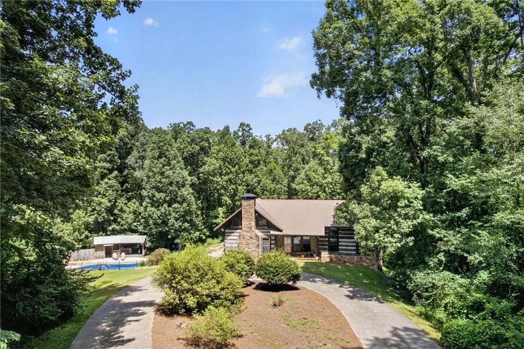 3 bedroom, 3 bathroom, 2,707 sq ft single family residence for sale at 331 Rockstore Road, Dallas, GA 30132 — photo 6