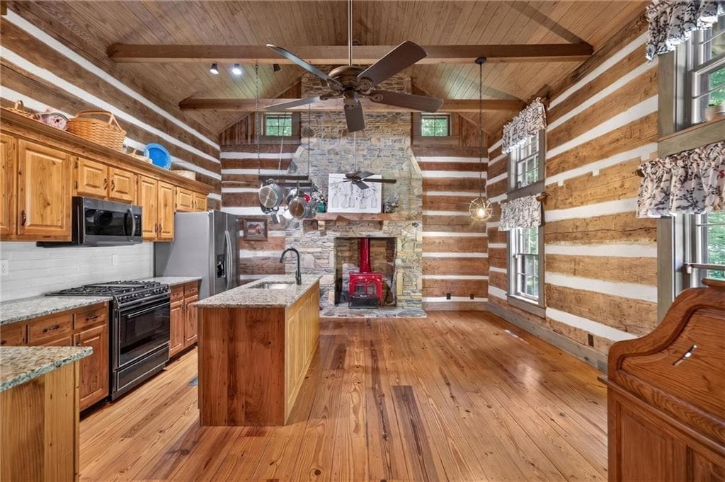 3 bedroom, 3 bathroom, 2,707 sq ft single family residence for sale at 331 Rockstore Road, Dallas, GA 30132 — photo 8
