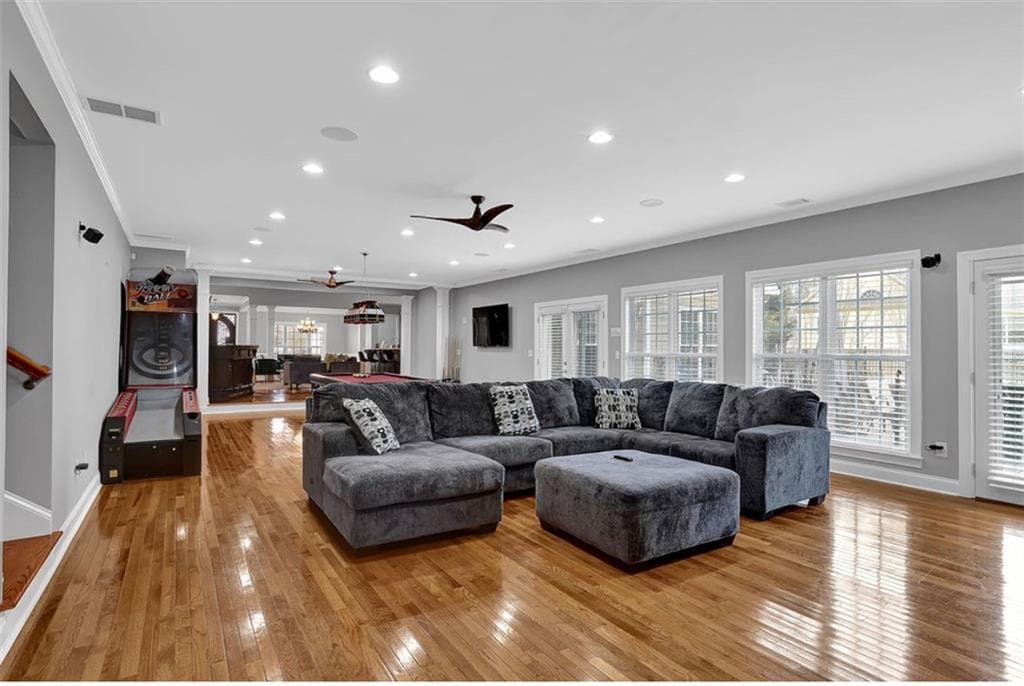 6 bedroom, 5 bathroom single family residence for rent at 110 Stanley Oaks Place, Fayetteville, GA 30214 for $6,500 a month — photo 10
