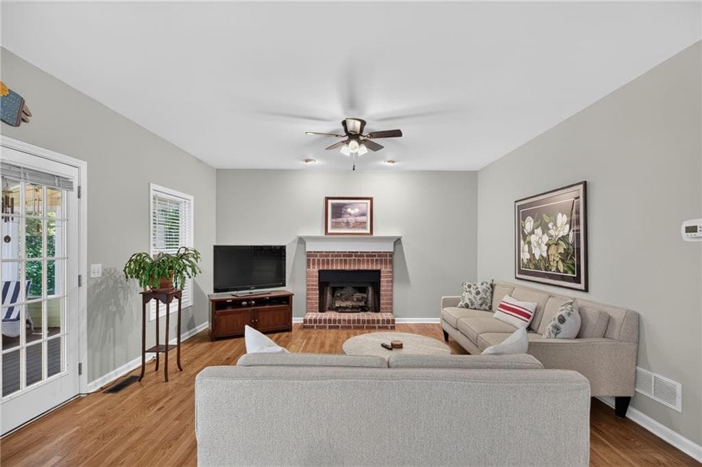 4 bedroom, 3 bathroom, 3,220 sq ft single family residence for sale at 3887 Old Savannah Court, Douglasville, GA 30135 — photo 7