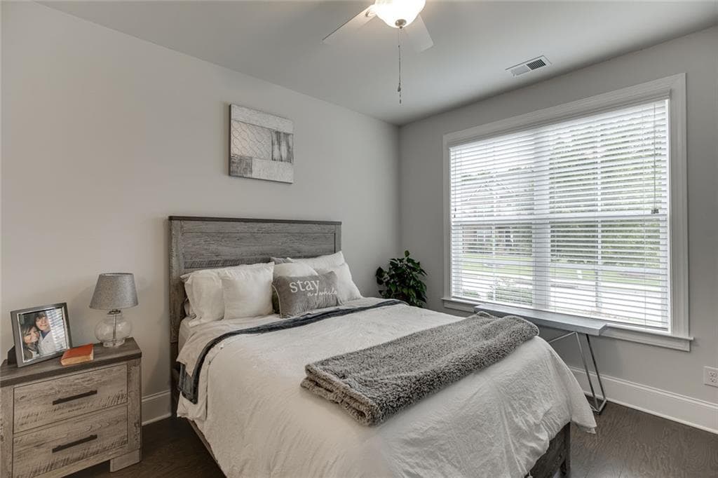 4 bedroom, 4 bathroom, 3,513 sq ft single family residence for sale at 4862 Stone Way Path, Buford, GA 30519 — photo 4