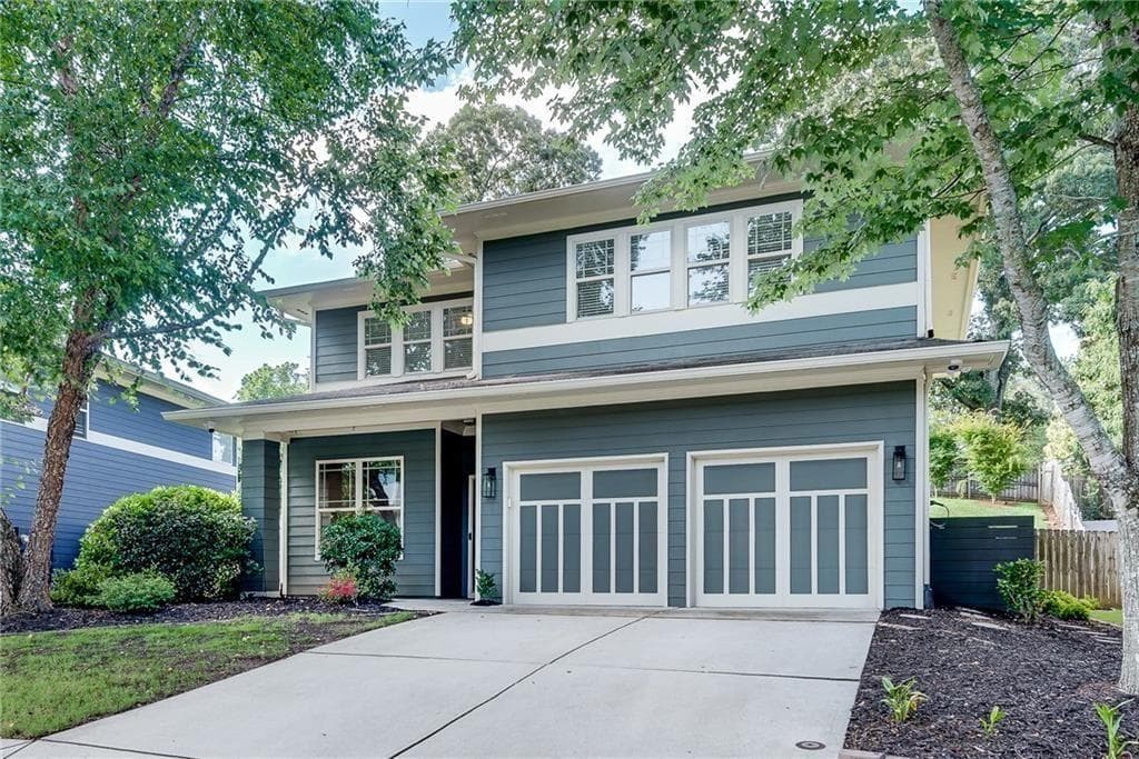 3 bedroom, 3 bathroom, 2,333 sq ft single family residence under contract at 2425 Boulder Road, Atlanta, GA 30316 — photo 2