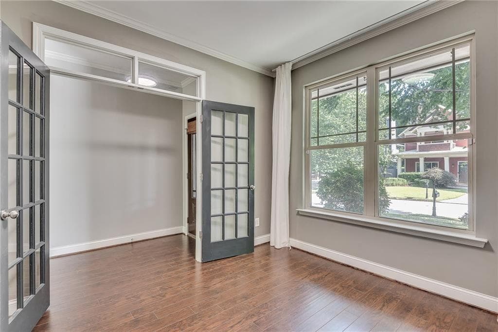 3 bedroom, 3 bathroom, 2,333 sq ft single family residence under contract at 2425 Boulder Road, Atlanta, GA 30316 — photo 5