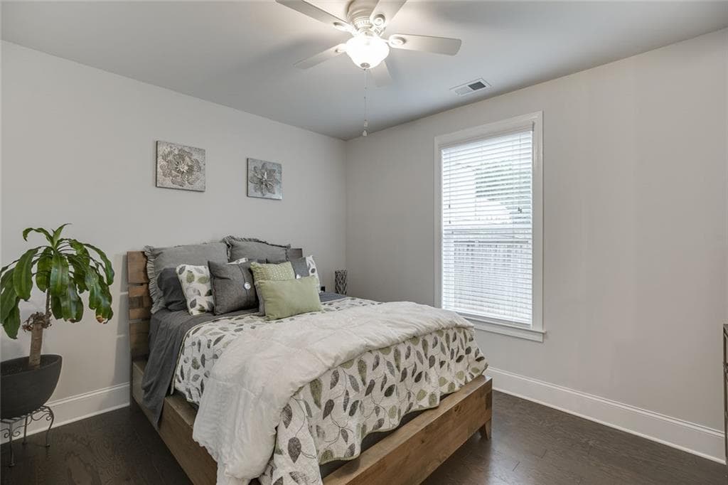 4 bedroom, 4 bathroom, 3,513 sq ft single family residence for sale at 4862 Stone Way Path, Buford, GA 30519 — photo 10
