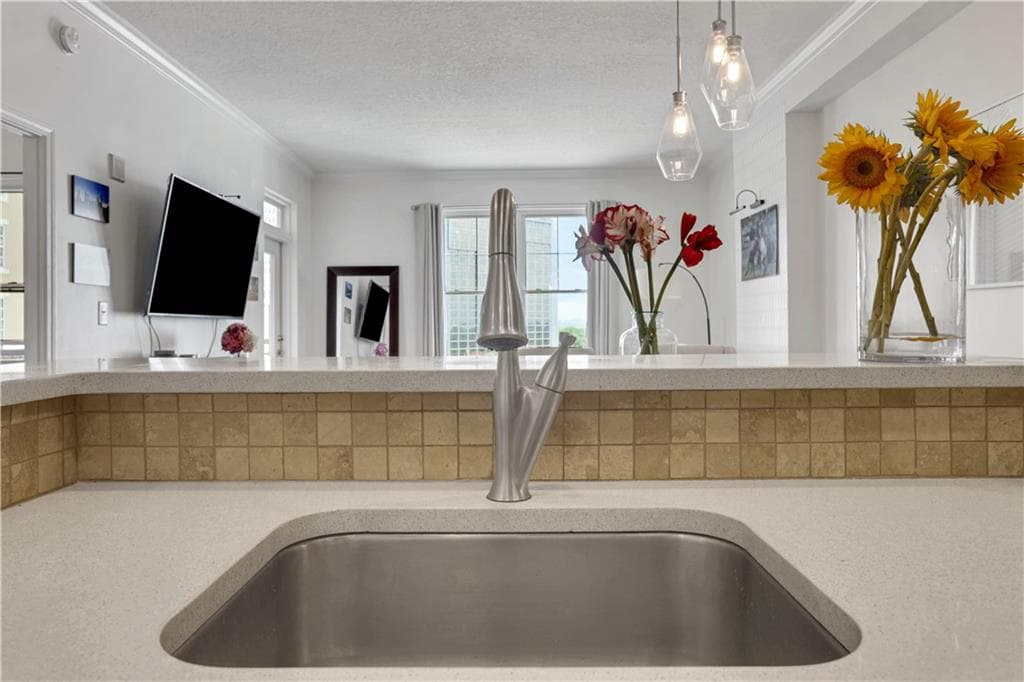 1 bedroom, 1 bathroom, 764 sq ft condominium for sale at 1101 Juniper Street 1012, Atlanta, GA 30309 — photo 7