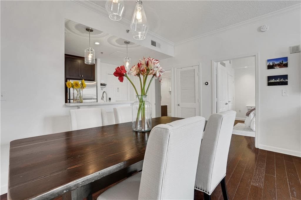 1 bedroom, 1 bathroom, 764 sq ft condominium for sale at 1101 Juniper Street 1012, Atlanta, GA 30309 — photo 10