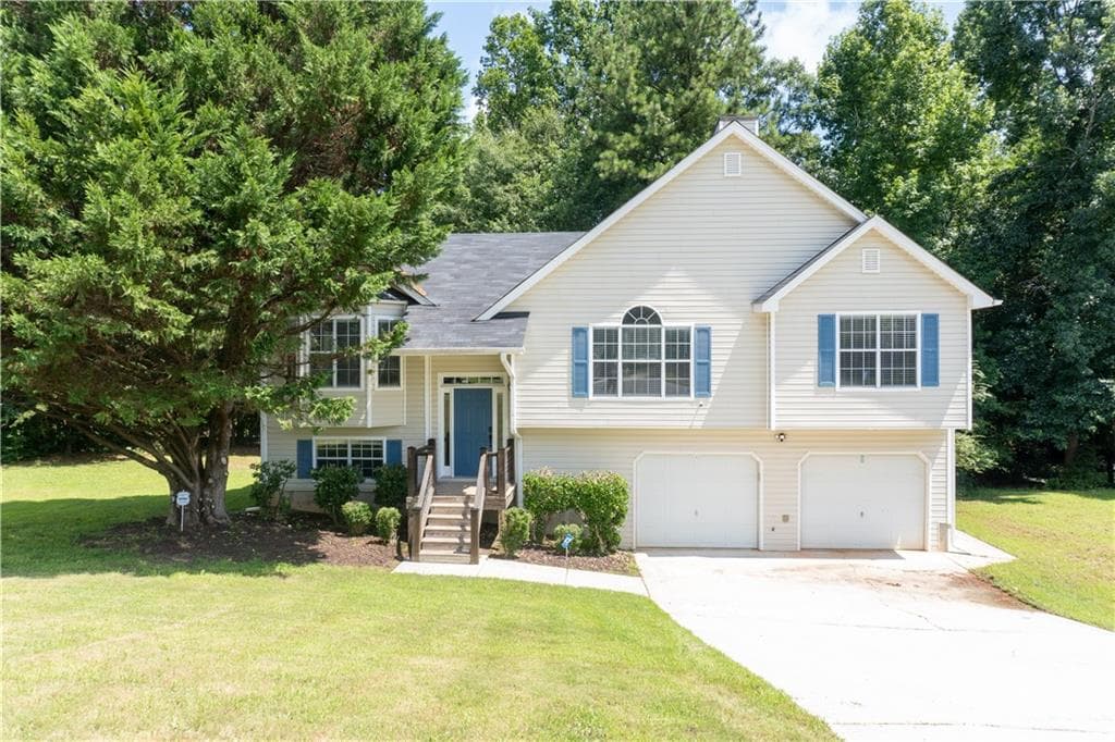 3 bedroom, 3 bathroom, 1,966 sq ft single family residence for sale at 594 Princeton Drive, Dallas, GA 30157 — photo 1 of 46