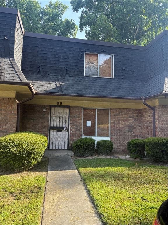 2 bedroom, 2 bathroom, 1,008 sq ft condominium under contract at 99 Peyton Place, Atlanta, GA 30311