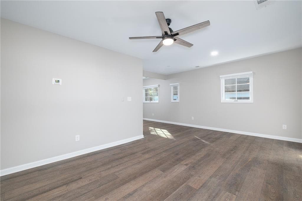 3 bedroom, 2 bathroom, 1,100 sq ft single family residence for rent at 896 Oakland Drive, Atlanta, GA 30310 for $2,000 a month — photo 4