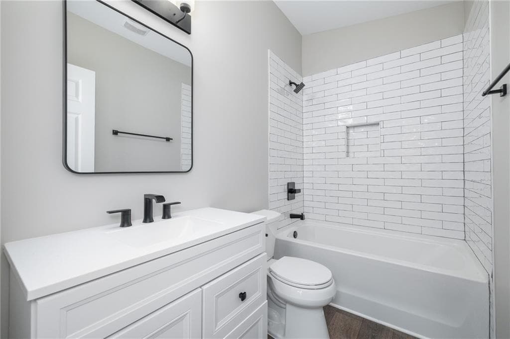 3 bedroom, 2 bathroom, 1,100 sq ft single family residence for rent at 896 Oakland Drive, Atlanta, GA 30310 for $2,000 a month — photo 10