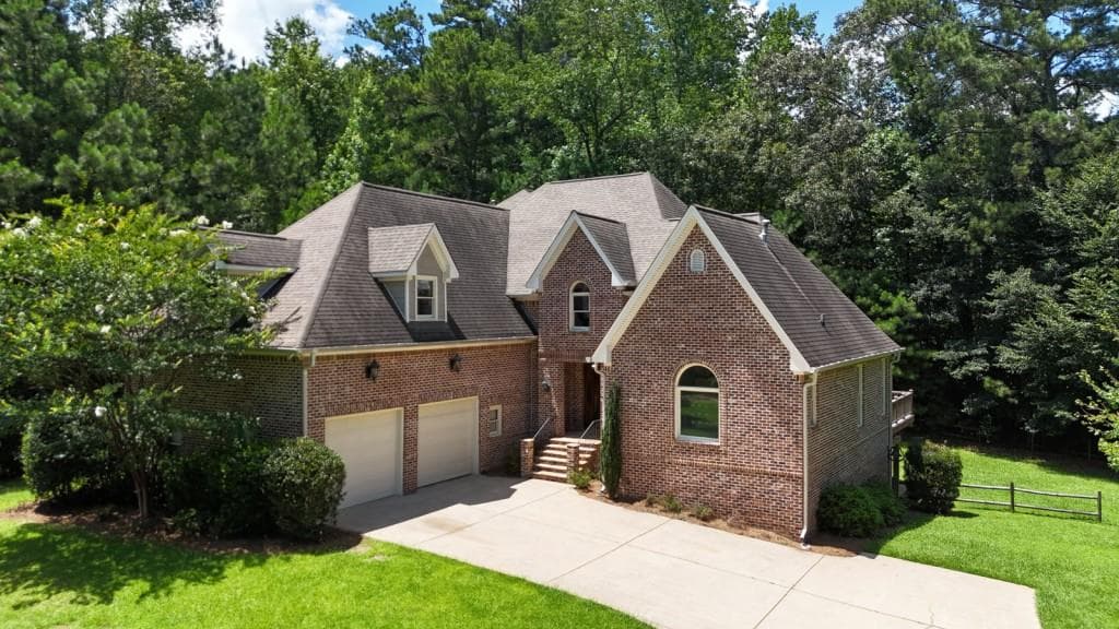 4 bedroom, 3 bathroom, 3,568 sq ft single family residence for sale at 5156 Due West Road, Powder Springs, GA 30127 — photo 4