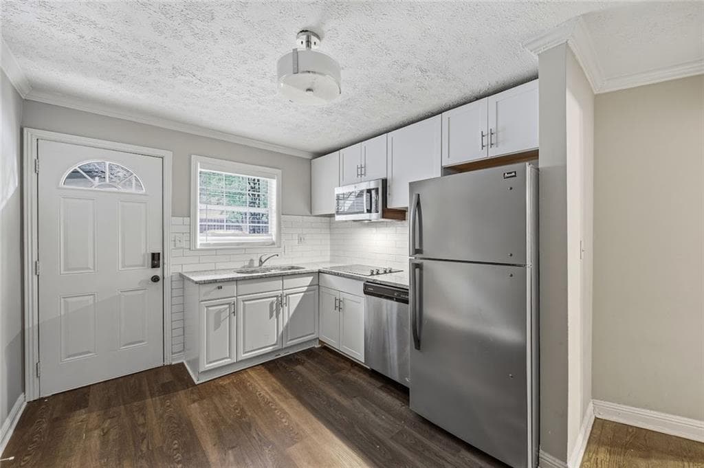 1 bathroom, 556 sq ft apartment for rent at 21 Delmont Drive NE 5, Atlanta, GA 30305 for $1,200 a month — photo 7