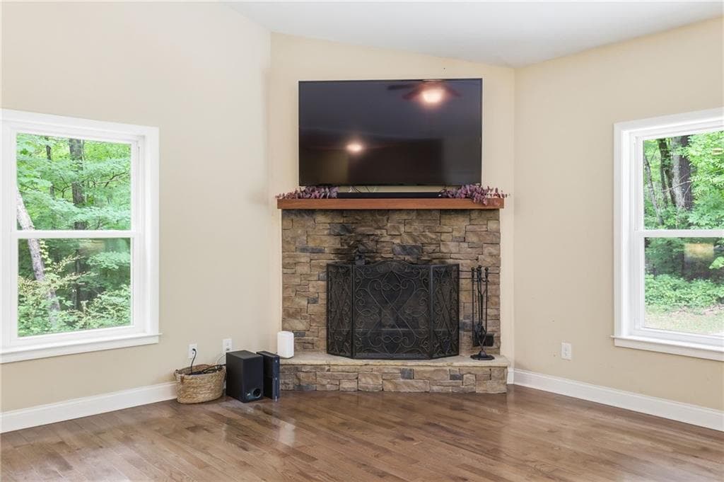 4 bedroom, 2 bathroom, 2,329 sq ft single family residence for sale at 16 Allatoona Woods Trail, Acworth, GA 30102 — photo 10