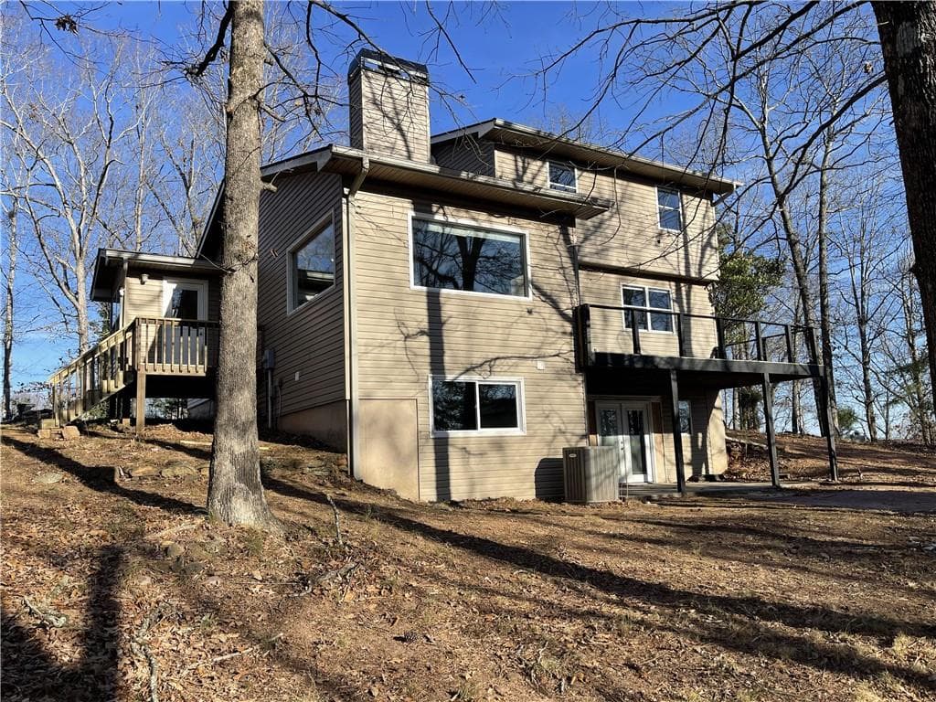 3 bedroom, 4 bathroom, 2,854 sq ft single family residence for rent at 3492 Point View Circle, Gainesville, GA 30506 for $3,200 a month — photo 3