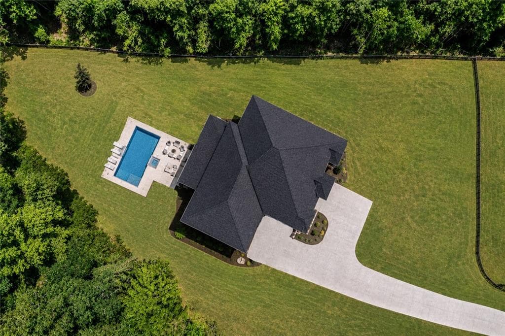 5 bedroom, 7 bathroom, 6,145 sq ft single family residence for sale at 4692 Spout Springs Road (LOT 5) Road, Buford, GA 30519 — photo 3