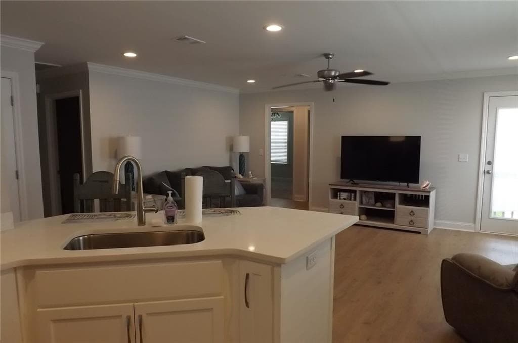 3 bedroom, 2 bathroom, 1,441 sq ft single family residence for sale at 612 Whitetail Lane, Tifton, GA 31794 — photo 5