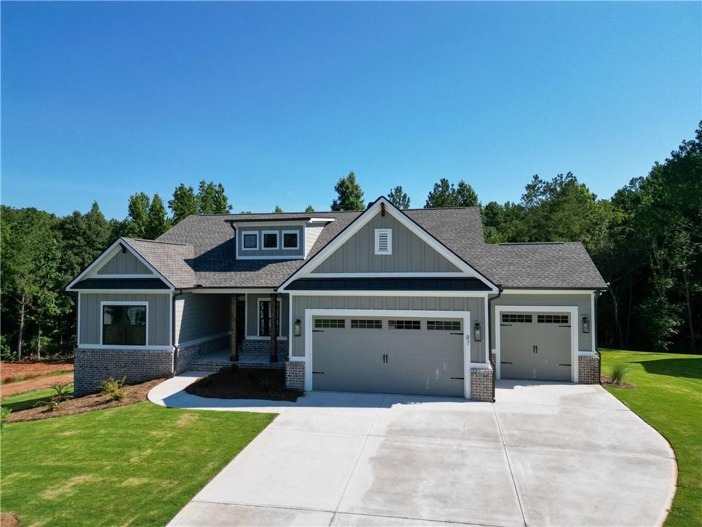 4 bedroom, 3 bathroom, 2,273 sq ft single family residence for sale at 87 River Ridge Walk, Monroe, GA 30656