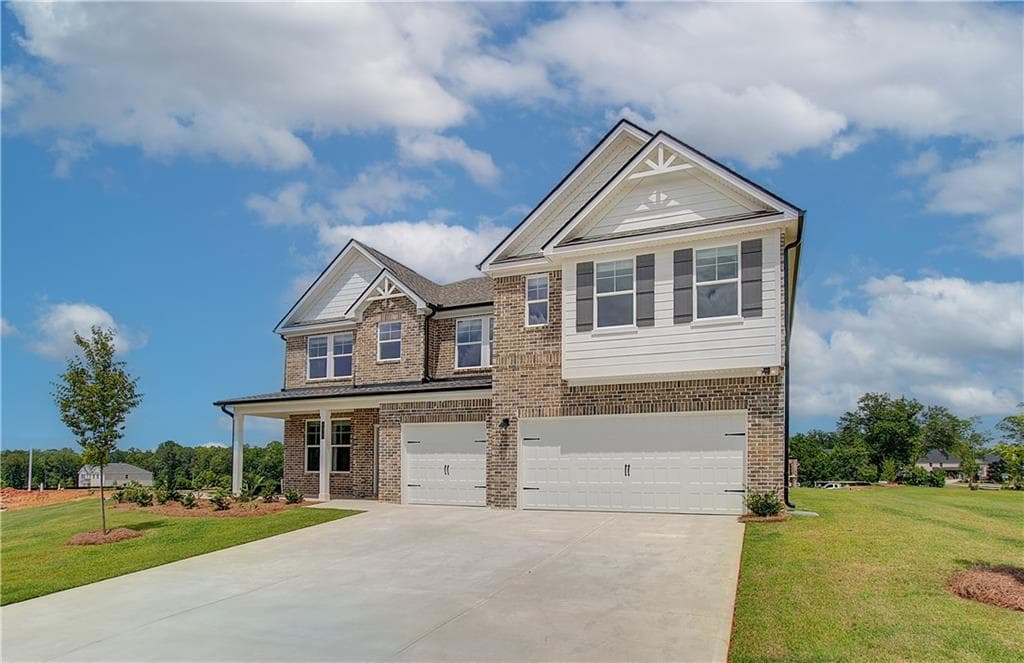 5 bedroom, 5 bathroom, 3,823 sq ft single family residence for sale at 708 Ripple End, Hampton, GA 30228 — photo 2