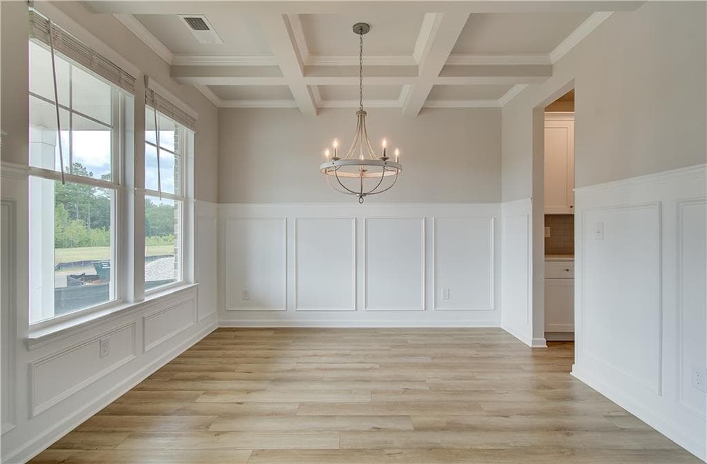 5 bedroom, 5 bathroom, 3,823 sq ft single family residence for sale at 708 Ripple End, Hampton, GA 30228 — photo 5