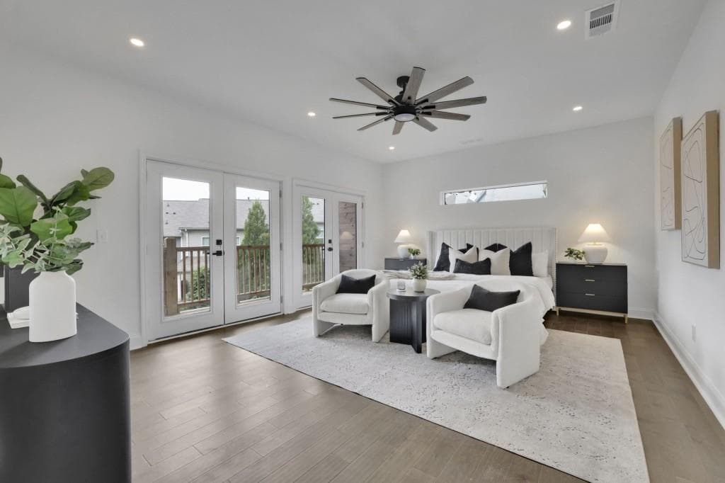 5 bedroom, 5 bathroom, 4,229 sq ft single family residence for sale at 120 N Gwinnett Street, Buford, GA 30518 — photo 7