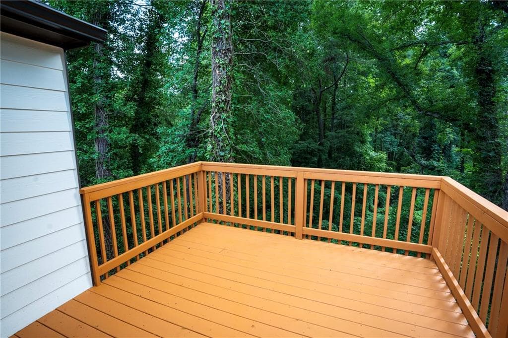 4 bedroom, 3 bathroom, 2,052 sq ft single family residence for sale at 4318 Buckingham Place, Duluth, GA 30096 — photo 10