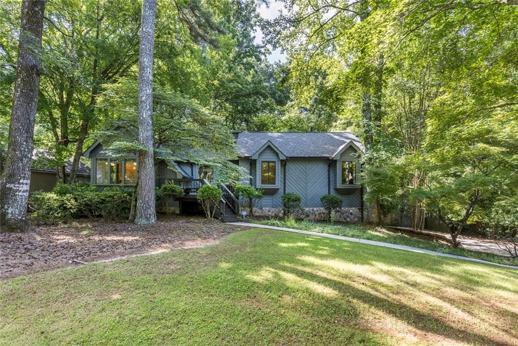 3 bedroom, 3 bathroom, 2,410 sq ft single family residence for sale at 4918 Scotts Creek Trail, Peachtree Corners, GA 30096