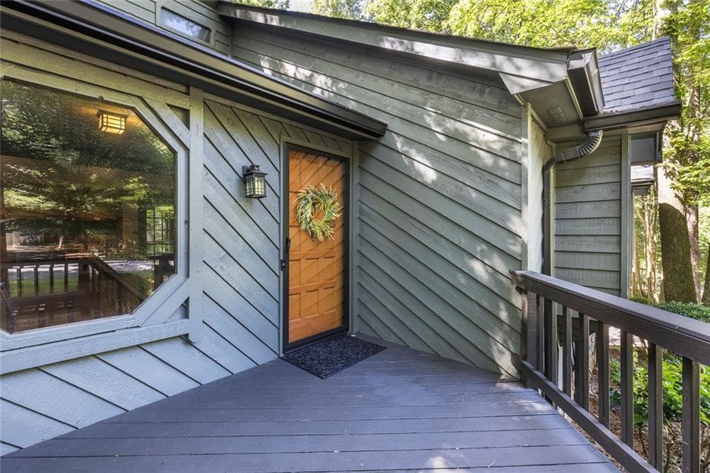 3 bedroom, 3 bathroom, 2,410 sq ft single family residence for sale at 4918 Scotts Creek Trail, Peachtree Corners, GA 30096 — photo 7