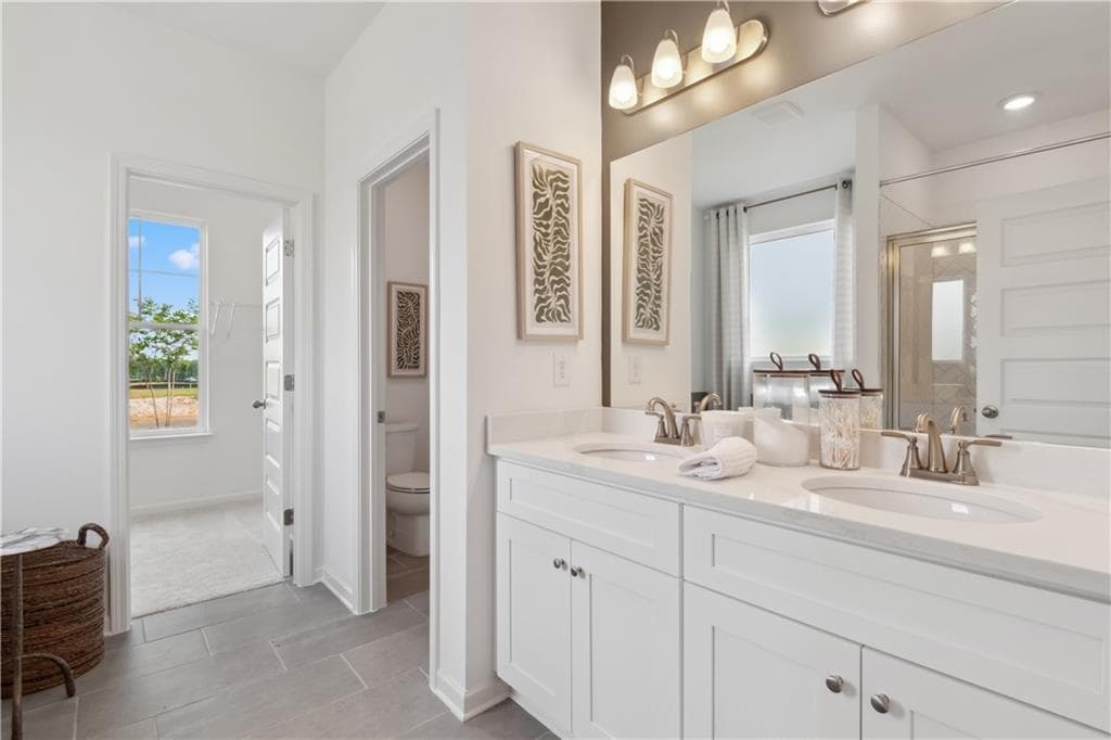 5 bedroom, 4 bathroom, 3,647 sq ft single family residence for sale at 228 Compass Road, Hampton, GA 30228 — photo 9