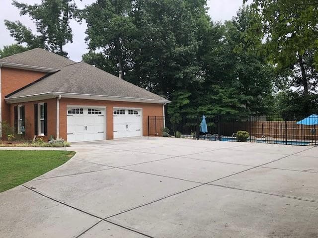 4 bedroom, 4 bathroom, 4,132 sq ft single family residence under contract at 11 Queen Anne Drive, Mableton, GA 30126 — photo 4